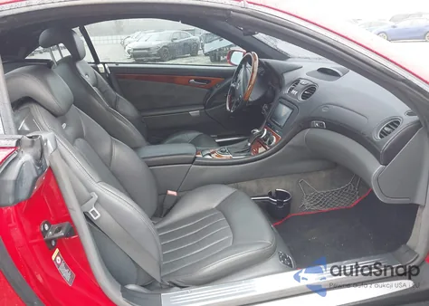 2006 Mercedes-Benz Sl 500 z USA, uszkodzony, nr VIN WDBSK75FX6F112057